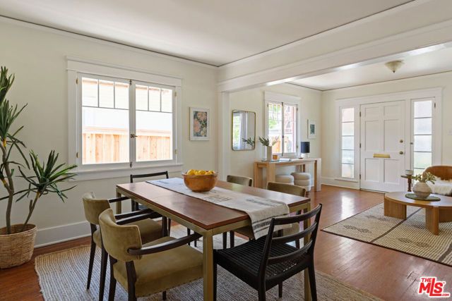 1560 Morton Avenue, Los Angeles, CA 90026