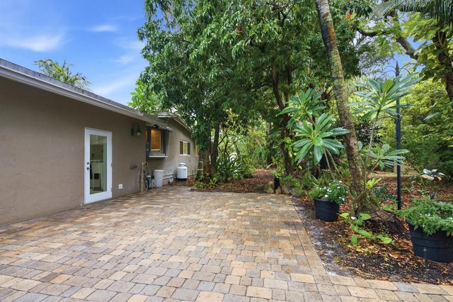2151 SW 23rd Terrace, Fort Lauderdale, FL 33312