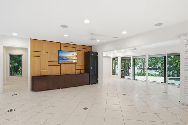 2151 SW 23rd Terrace, Fort Lauderdale, FL 33312