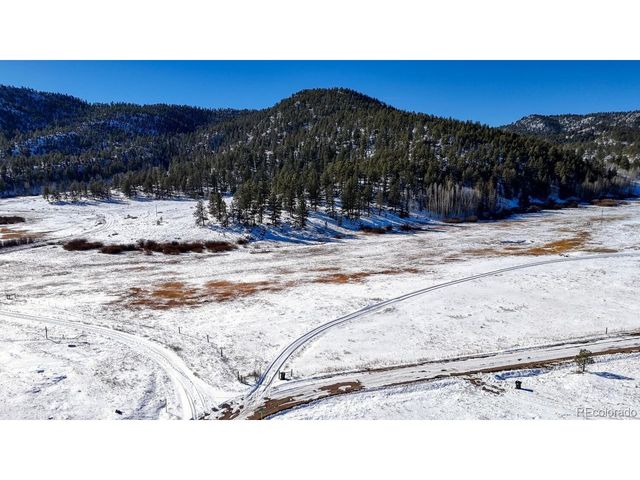 36 Valley Cir, Guffey, CO 80820