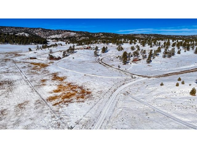 36 Valley Cir, Guffey, CO 80820
