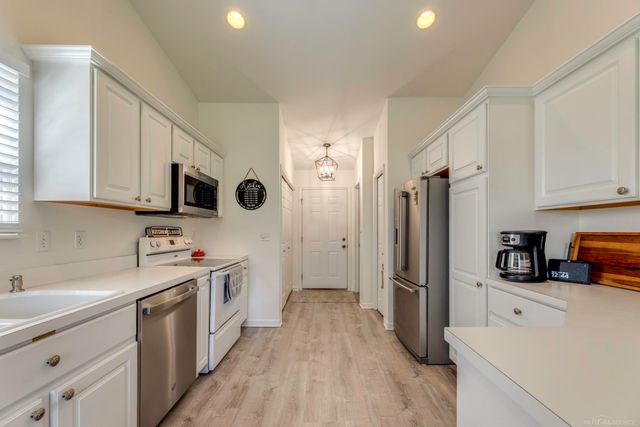 25 Rella Rae Street, Marysville, MI 48040