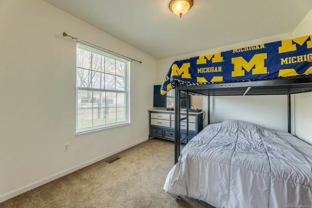 25 Rella Rae Street, Marysville, MI 48040