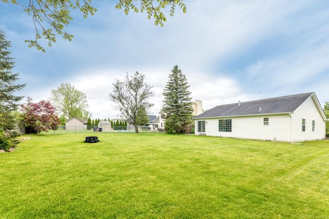 25 Rella Rae Street, Marysville, MI 48040
