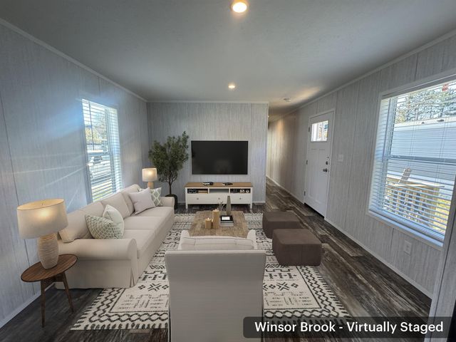 5 Cubb Street, Lancaster, NH 03584