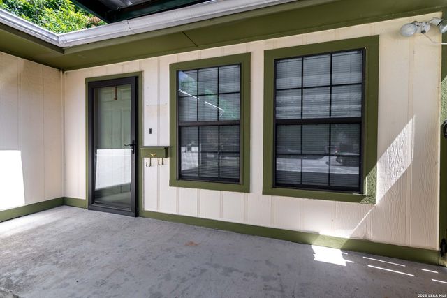 555 Dawnview, San Antonio, TX 78213