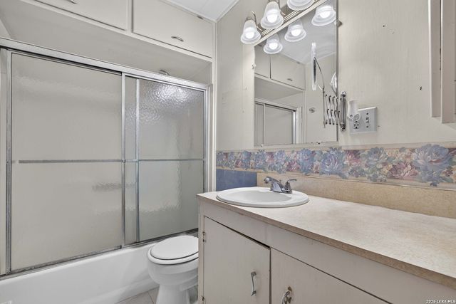 555 Dawnview, San Antonio, TX 78213