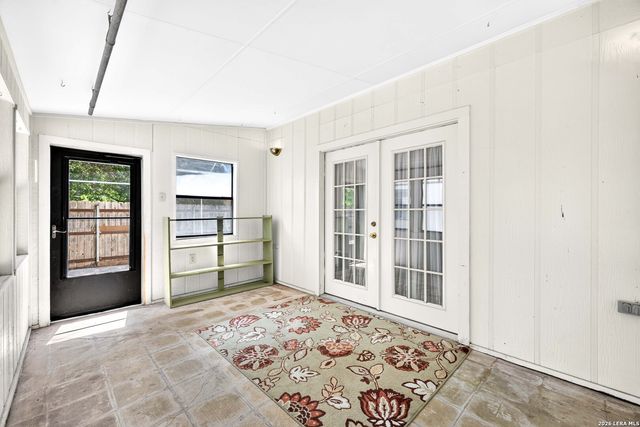 555 Dawnview, San Antonio, TX 78213