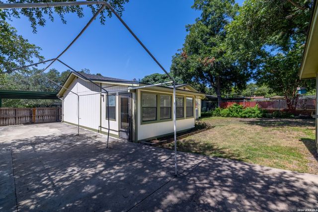 555 Dawnview, San Antonio, TX 78213