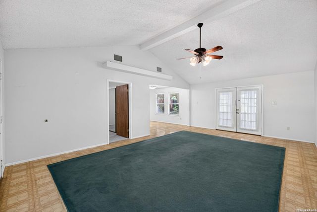 555 Dawnview, San Antonio, TX 78213