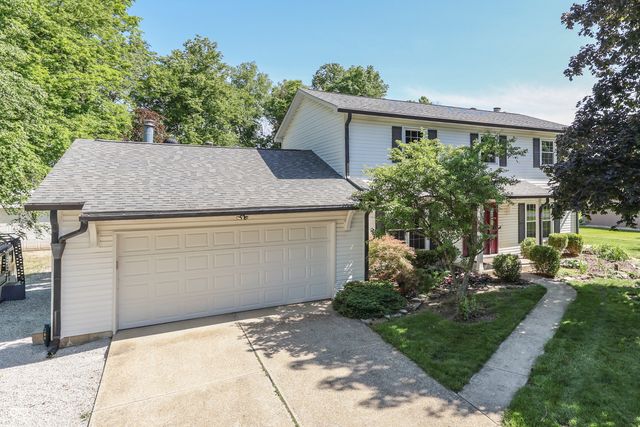 6724 W Sweet Creek Drive, New Palestine, IN 46163