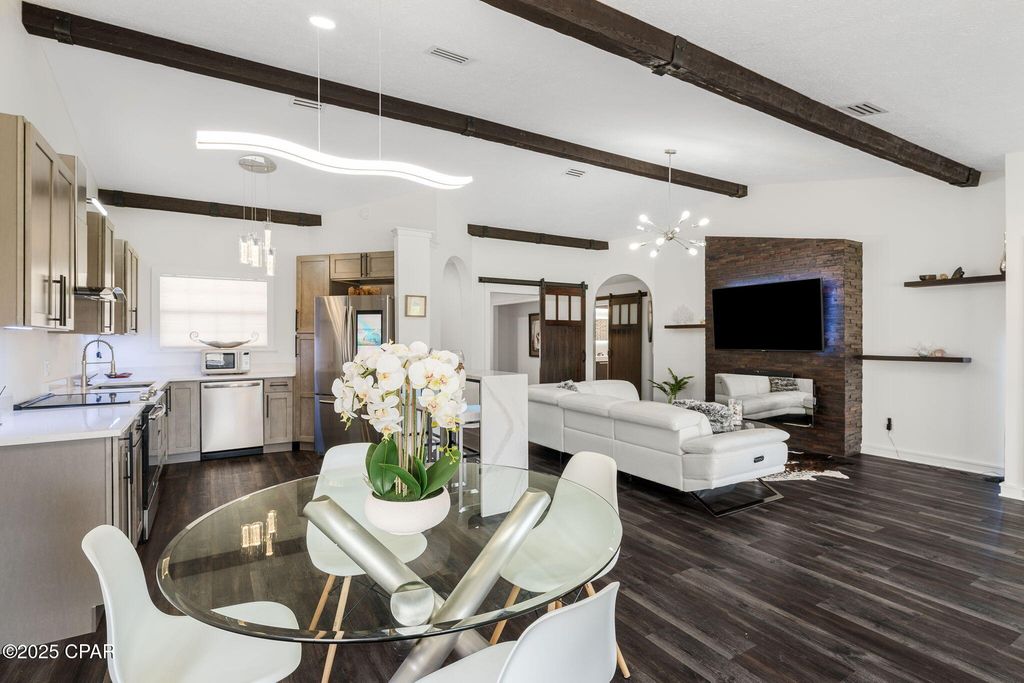 Image 13 of property listing at 124 Glades Turn, Panama City Beach, FL 32407