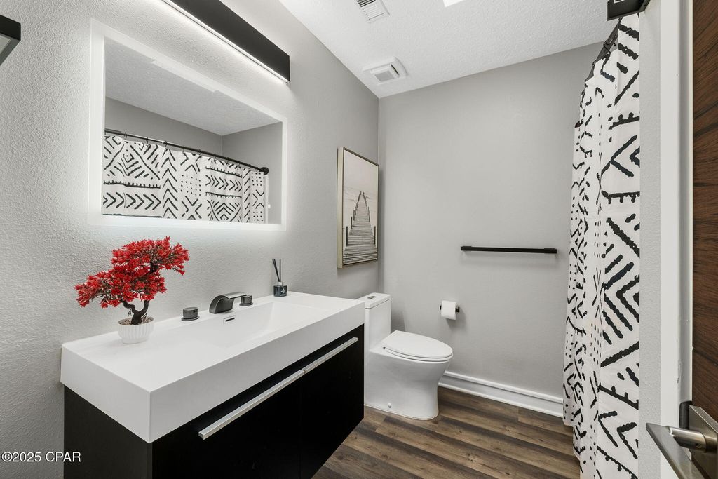 Image 22 of property listing at 124 Glades Turn, Panama City Beach, FL 32407