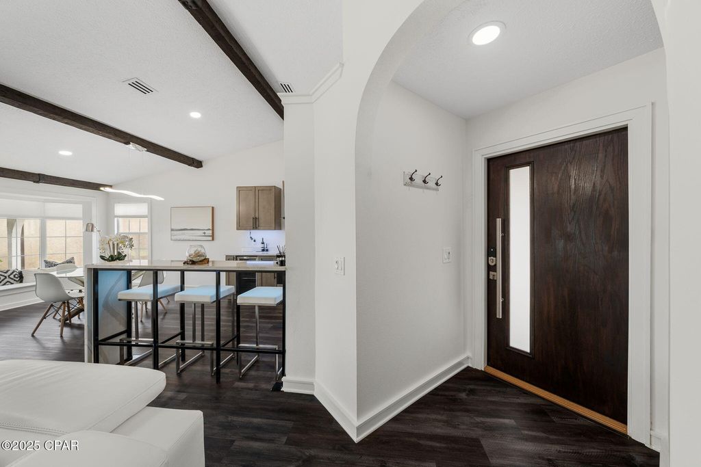 Image 5 of property listing at 124 Glades Turn, Panama City Beach, FL 32407