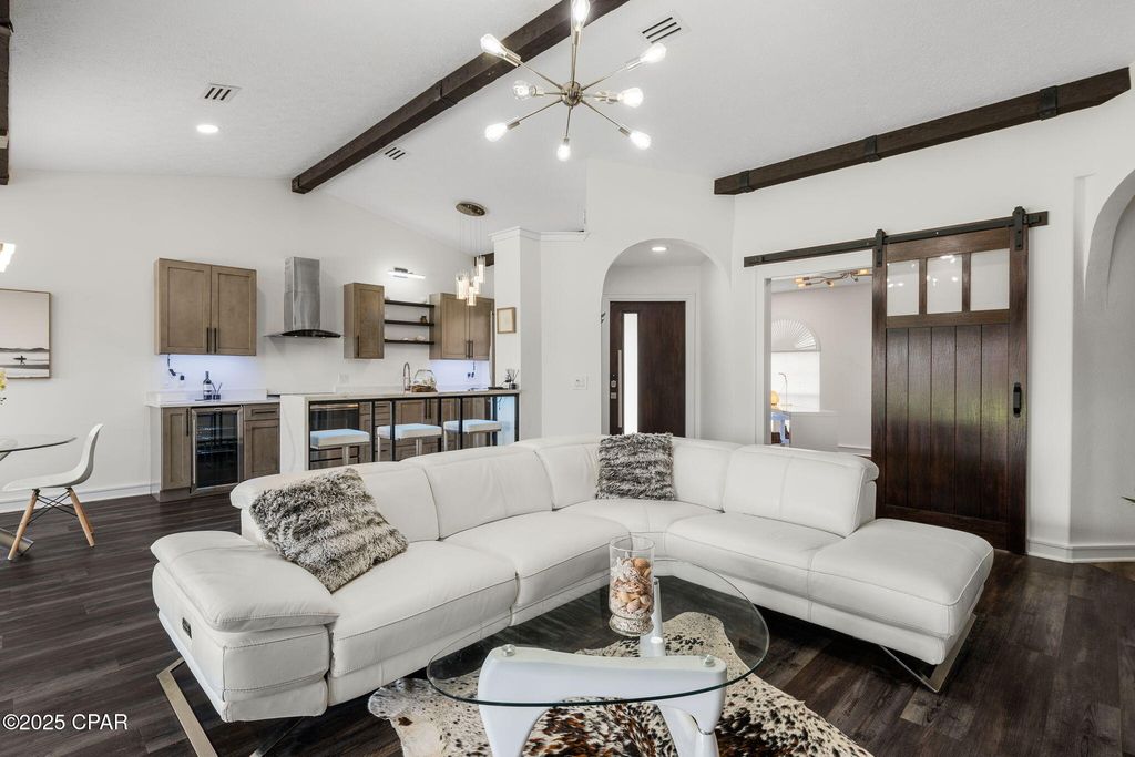 Image 7 of property listing at 124 Glades Turn, Panama City Beach, FL 32407