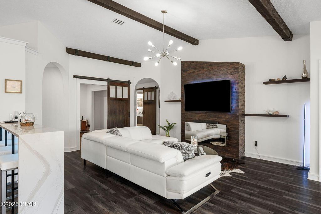 Image 9 of property listing at 124 Glades Turn, Panama City Beach, FL 32407