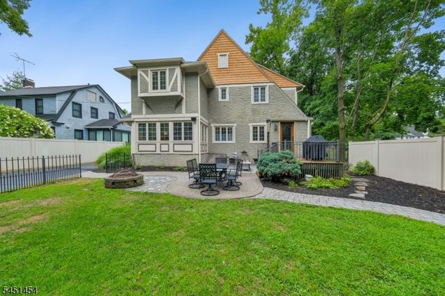 1041 Kenyon Ave, Plainfield City, NJ 07060