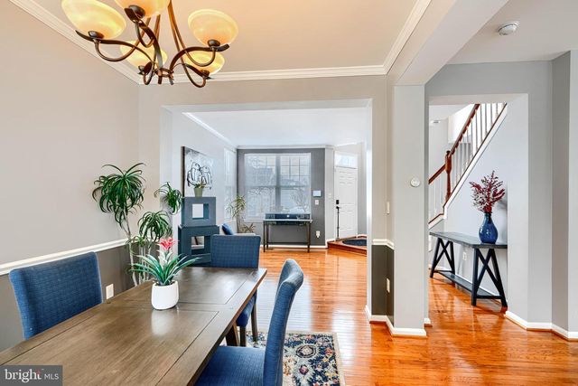 18 DINADEN CIR, Pikesville, MD 21208