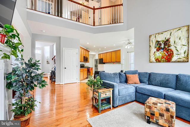 18 DINADEN CIR, Pikesville, MD 21208