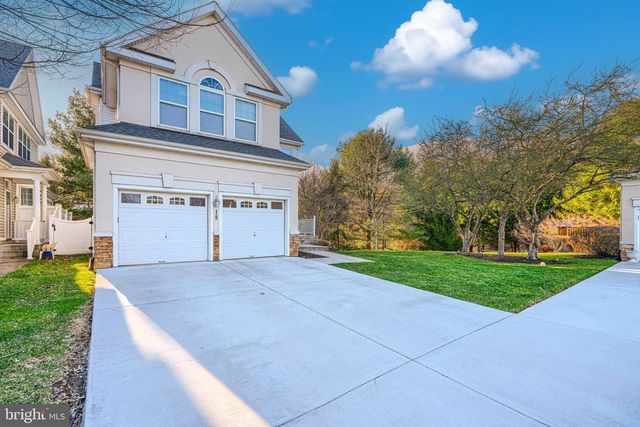 18 DINADEN CIR, Pikesville, MD 21208