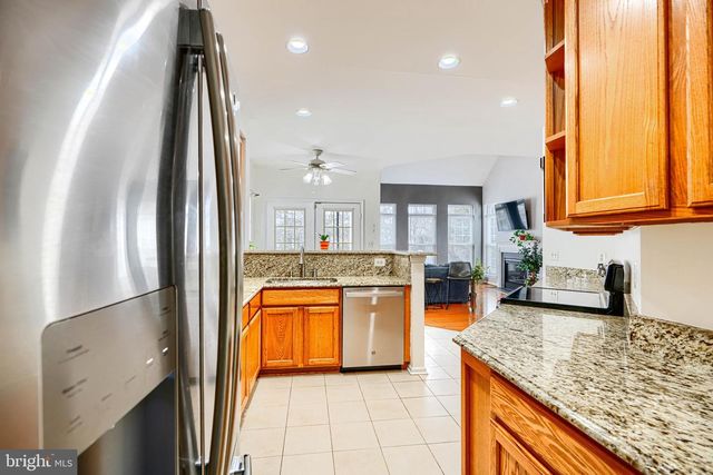 18 DINADEN CIR, Pikesville, MD 21208