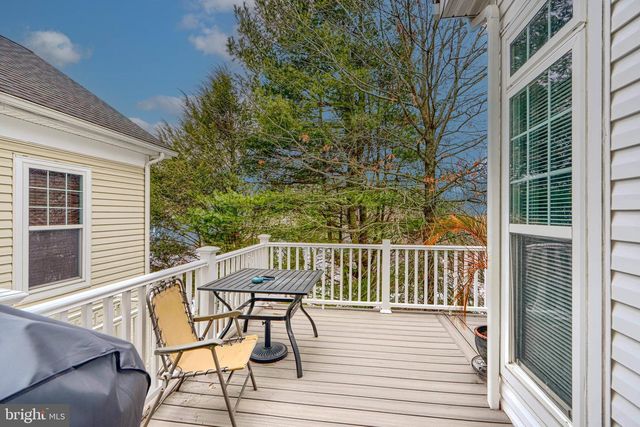 18 DINADEN CIR, Pikesville, MD 21208