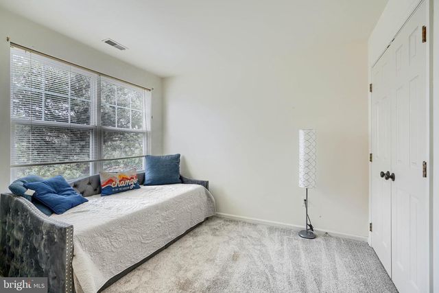 18 DINADEN CIR, Pikesville, MD 21208