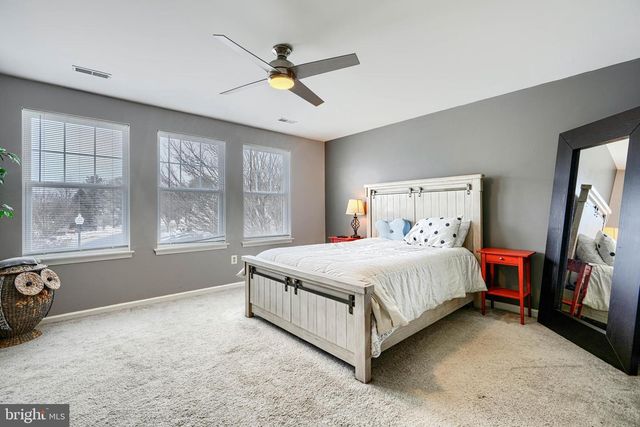 18 DINADEN CIR, Pikesville, MD 21208