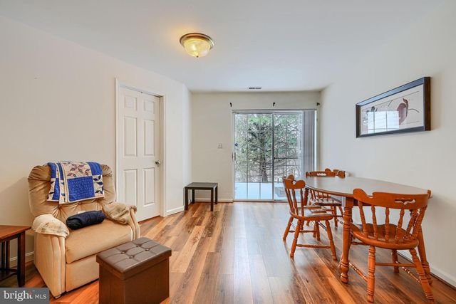 18 DINADEN CIR, Pikesville, MD 21208