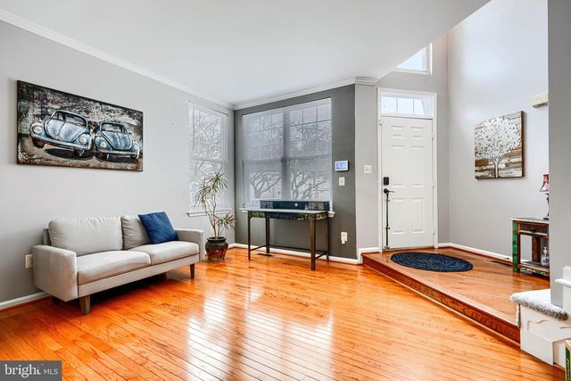 18 DINADEN CIR, Pikesville, MD 21208