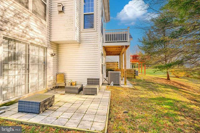 18 DINADEN CIR, Pikesville, MD 21208