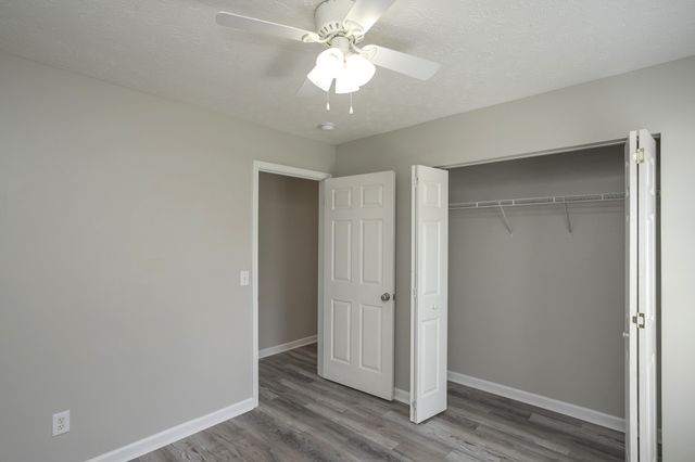 564 Rose Cottage Cir, Gallatin, TN 37066