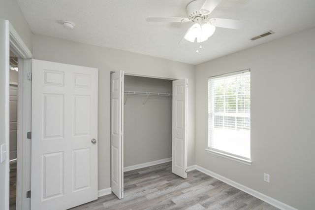 564 Rose Cottage Cir, Gallatin, TN 37066