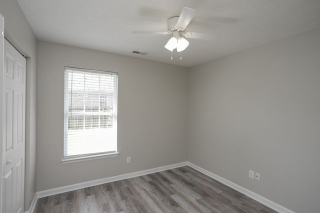 564 Rose Cottage Cir, Gallatin, TN 37066
