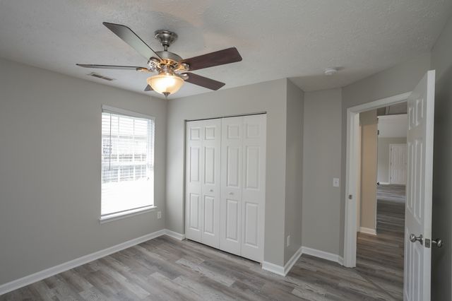564 Rose Cottage Cir, Gallatin, TN 37066