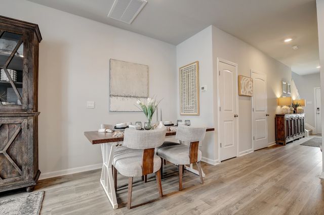 215 Redhead Lane, Lebanon, TN 37090
