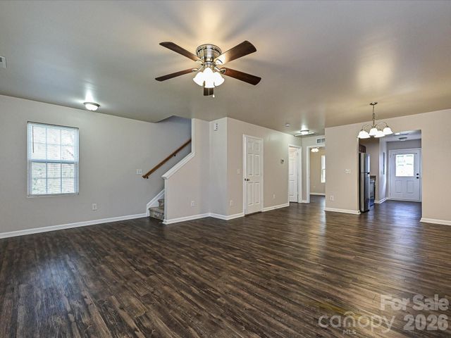 362 E Mills Avenue, Mooresville, NC 28115