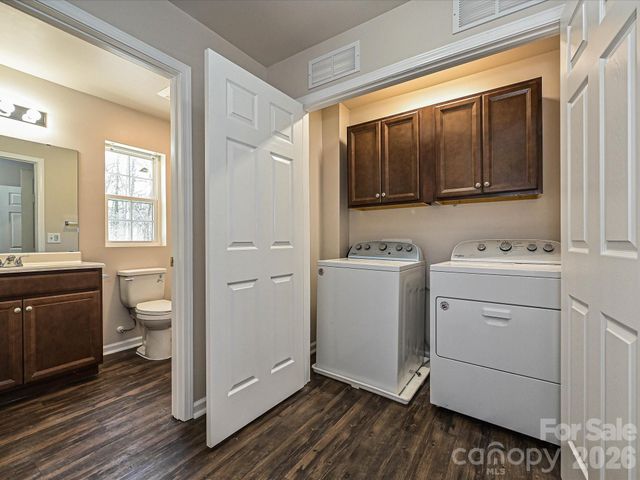 362 E Mills Avenue, Mooresville, NC 28115