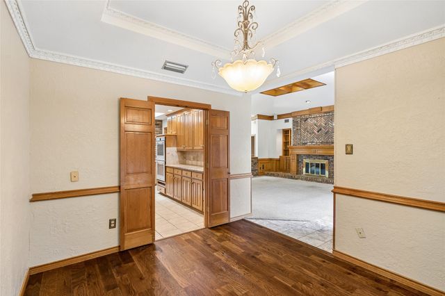 6600 Canalview Drive, Arlington, TX 76016