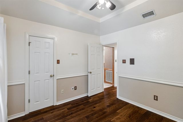 6600 Canalview Drive, Arlington, TX 76016