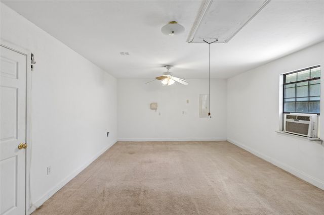 6600 Canalview Drive, Arlington, TX 76016