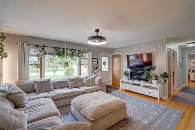 203 Kerch Street, Brooklyn, WI 53521