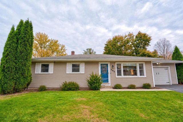 203 Kerch Street, Brooklyn, WI 53521