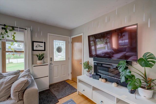 203 Kerch Street, Brooklyn, WI 53521