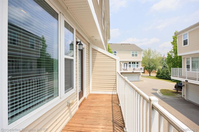 3538 Rochester Rd, Royal Oak, MI 48073