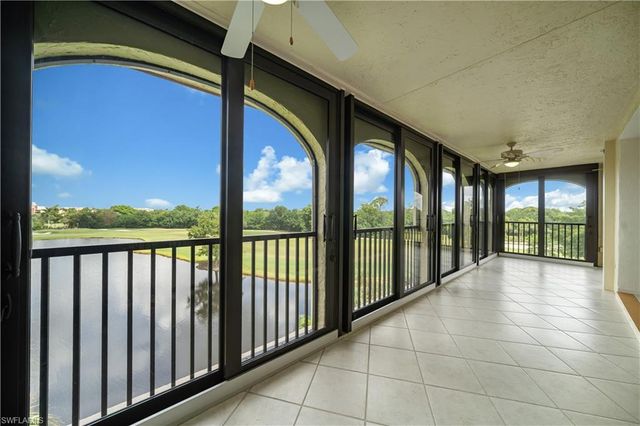 6020 Pelican Bay BLVD 404, Naples, FL 34108