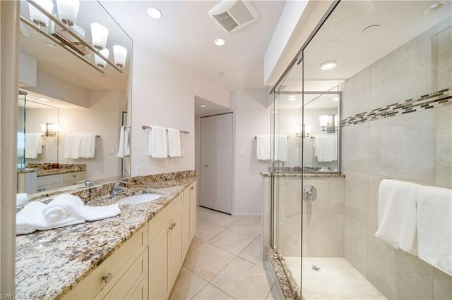 6020 Pelican Bay BLVD 404, Naples, FL 34108