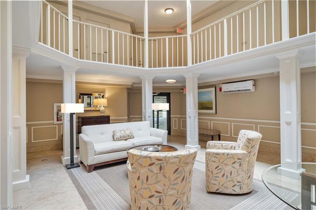 6020 Pelican Bay BLVD 404, Naples, FL 34108