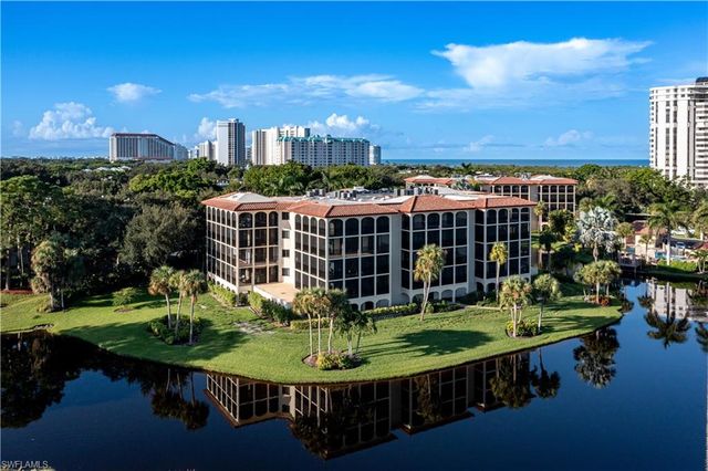 6020 Pelican Bay BLVD 404, Naples, FL 34108