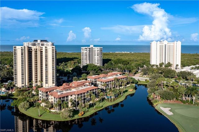 6020 Pelican Bay BLVD 404, Naples, FL 34108